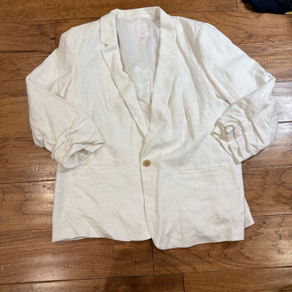 LC Lauren Conrad Classic White Blazer - Picture 2 of 6